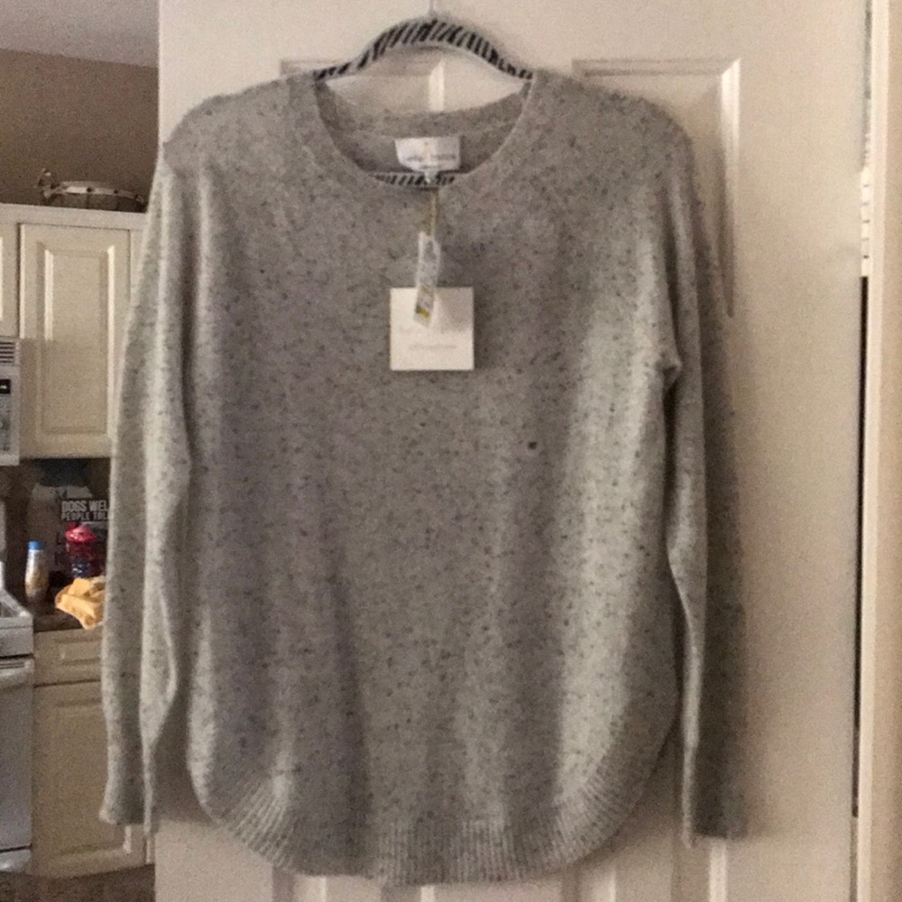 Cashmere sweater
